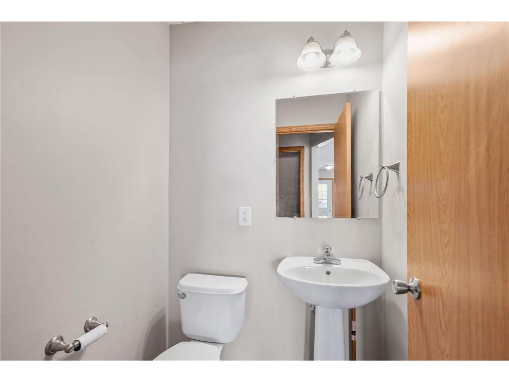 2880 Clover Ridge Drive Chaska MN 55318 7040424 image15