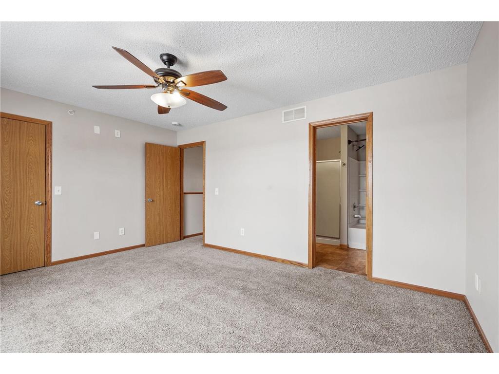 2880 Clover Ridge Drive Chaska MN 55318 7040424 image23