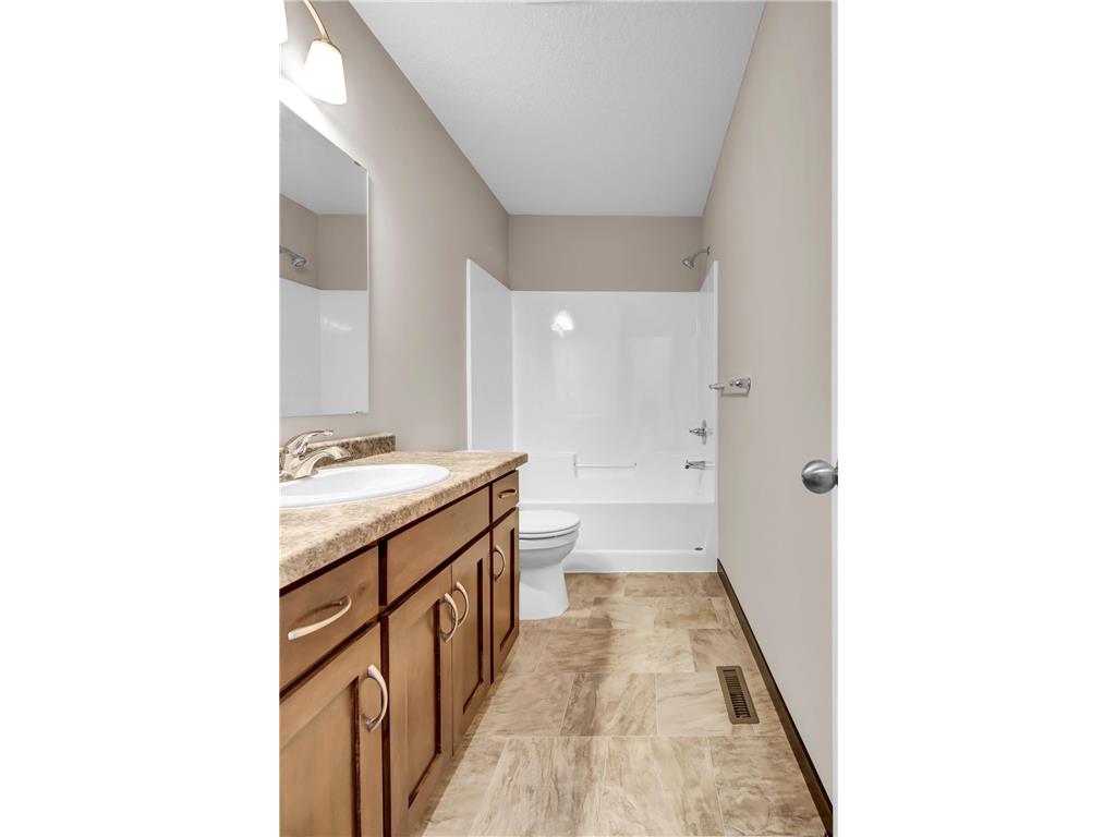 2881 11th Avenue NE Sauk Rapids MN 56379 7030425 image11