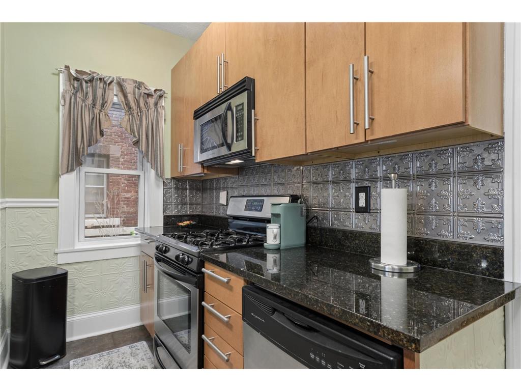 2881 Irving Avenue S #102 Minneapolis MN 55408 7080026 image14