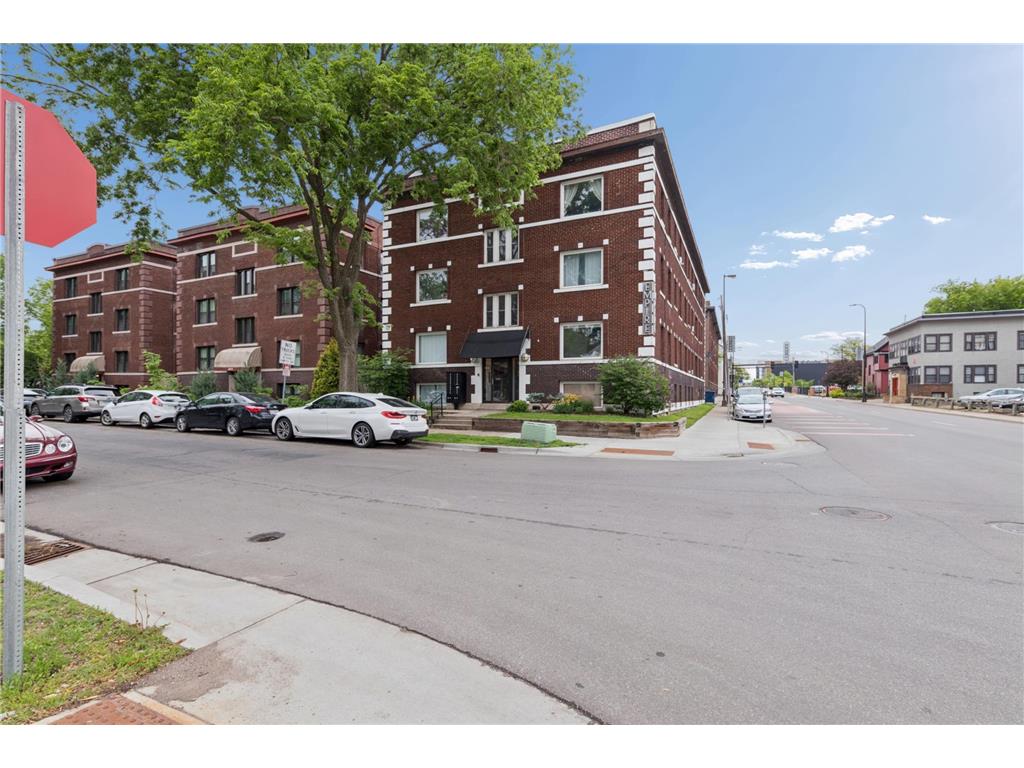 2881 Irving Avenue S #102 Minneapolis MN 55408 7080026 image3