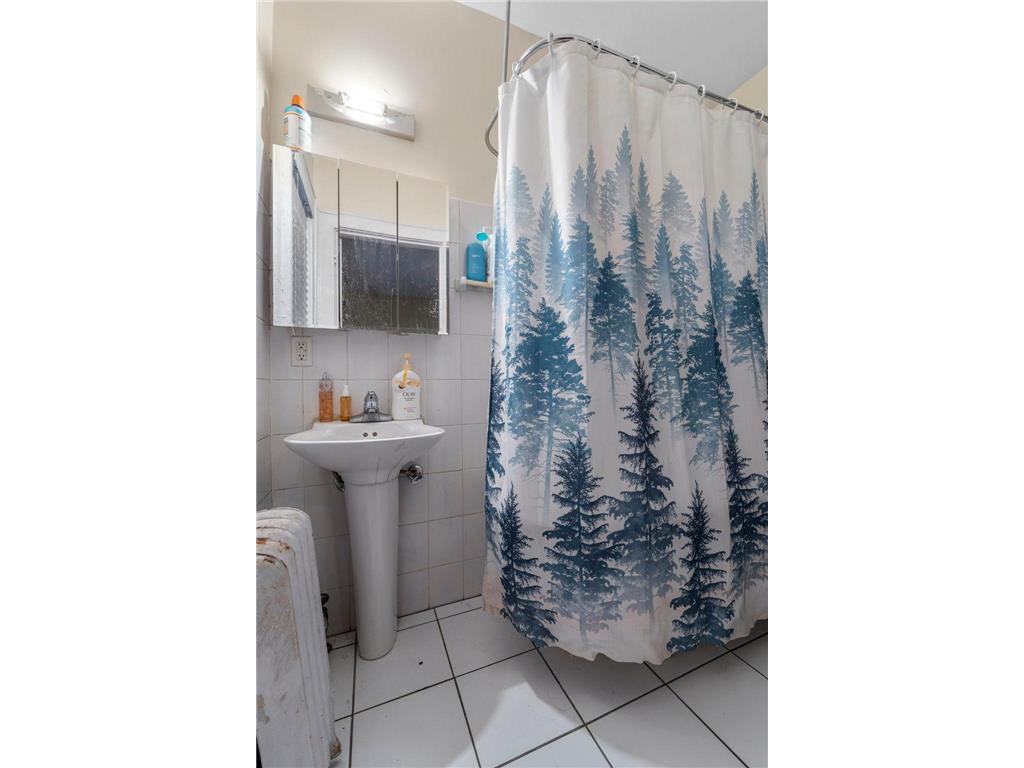 2881 Irving Avenue S #306 Minneapolis MN 55408 6808777 image14