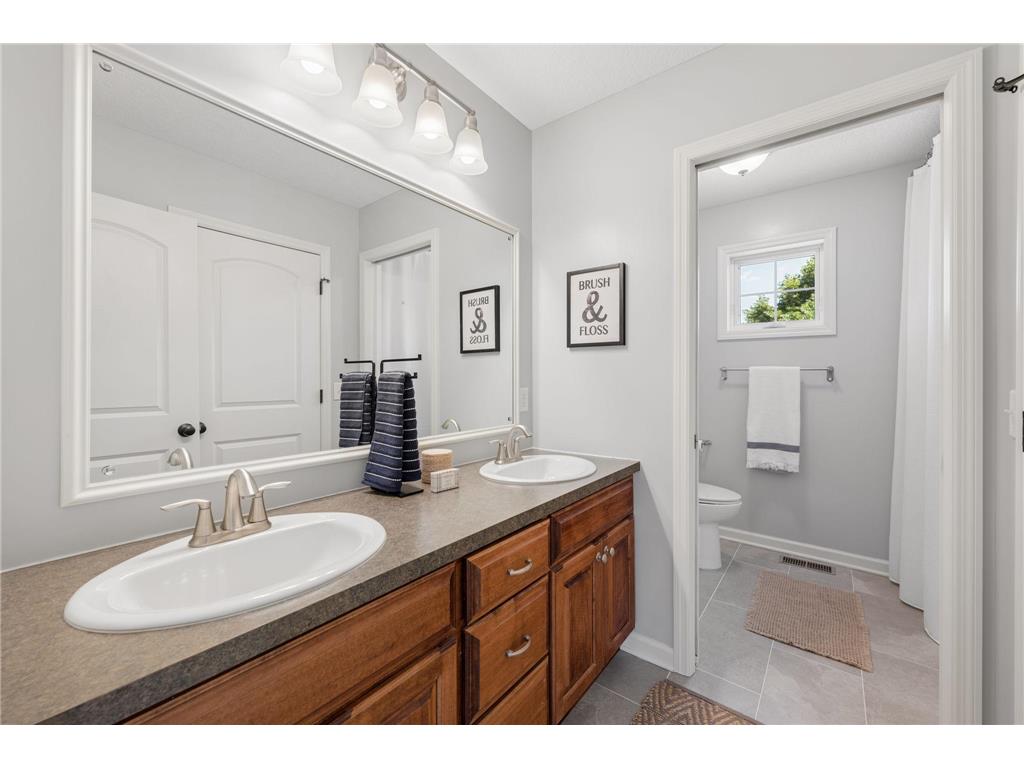 2882 Aspen Lake Drive NE Blaine MN 55449 7089353 image34