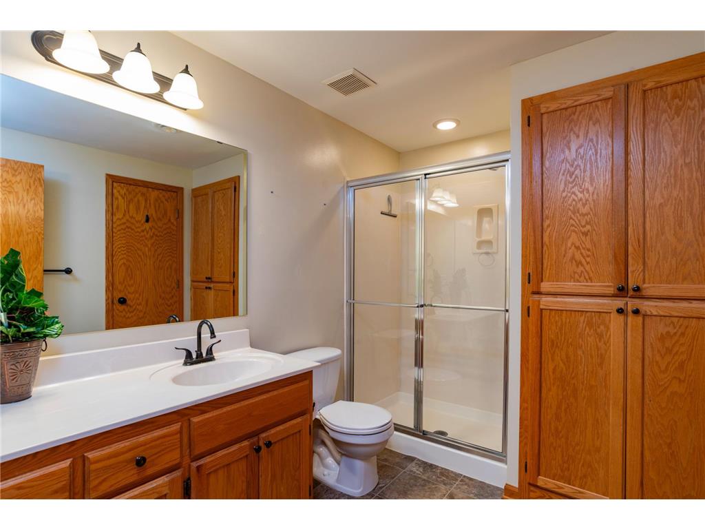 2883 Devonshire Place Woodbury MN 55125 6799069 image24