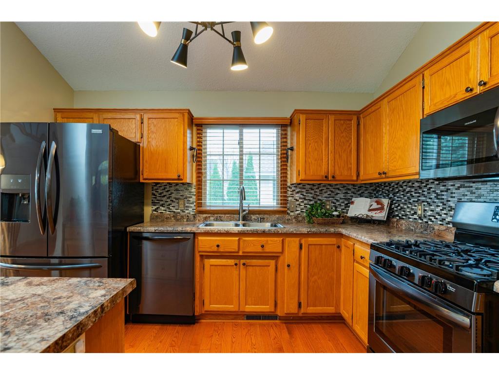 2883 Devonshire Place Woodbury MN 55125 6799069 image8