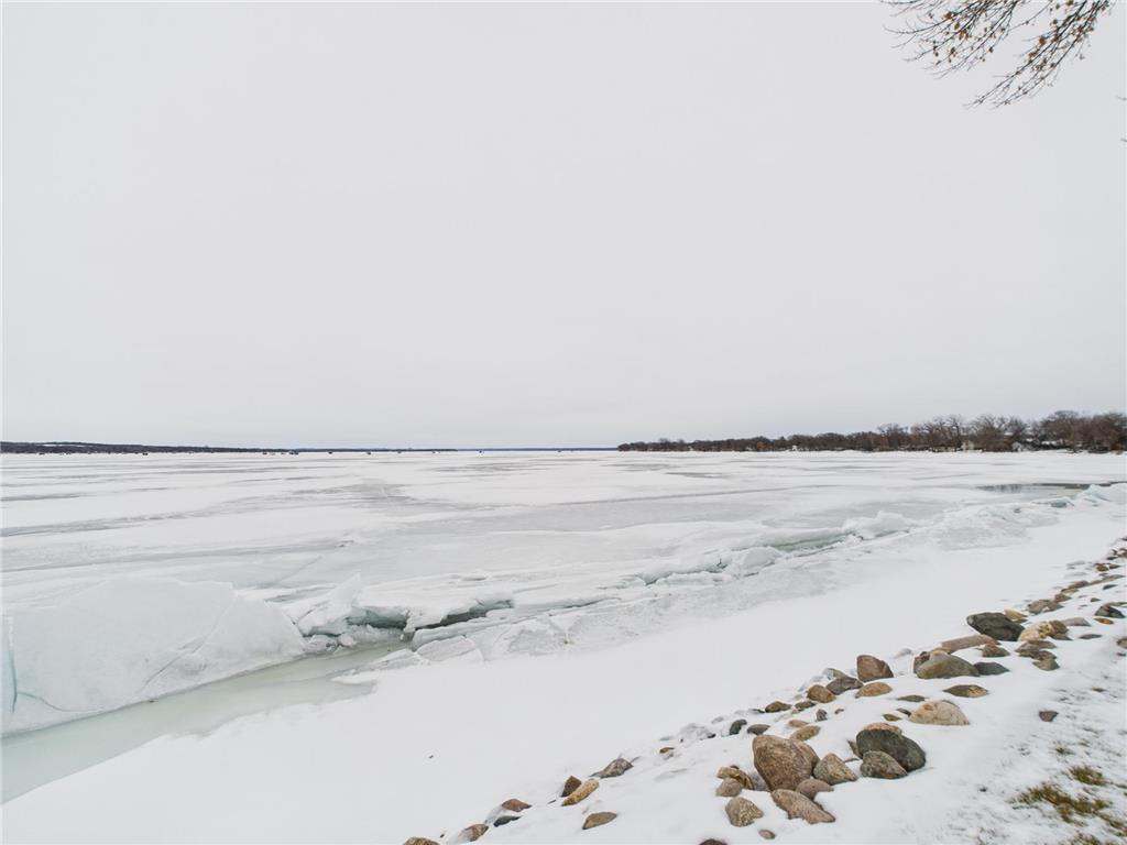 28840 S Shore Drive Starbuck MN 56381 - Minnewaska 7049451 image40