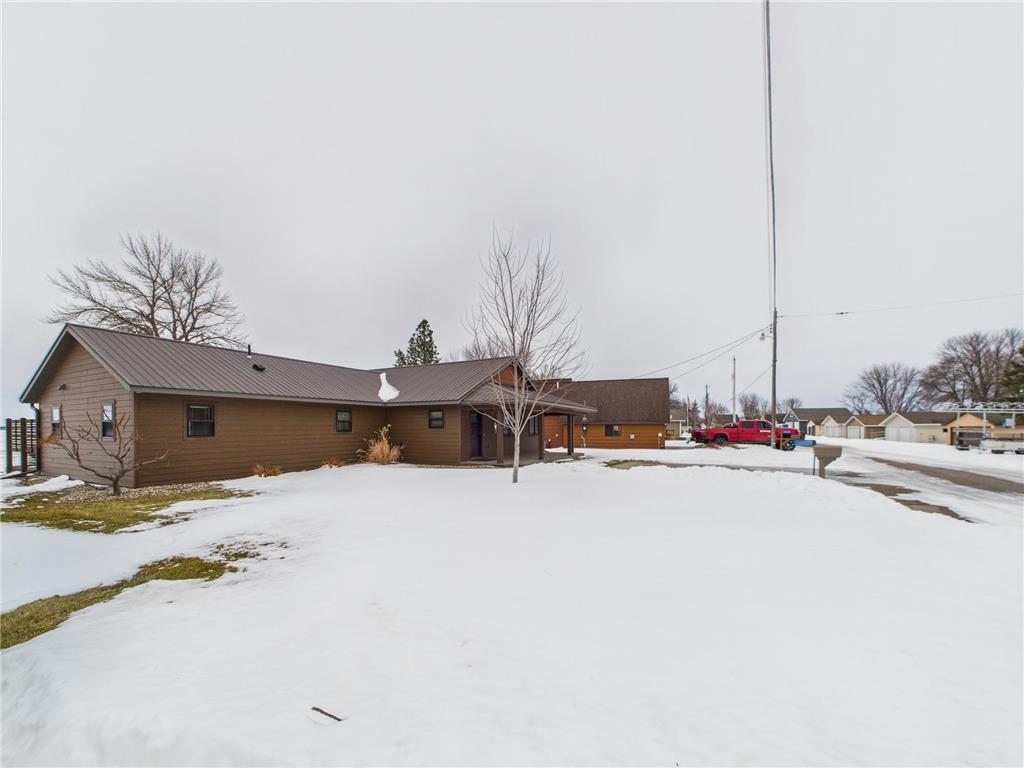28840 S Shore Drive Starbuck MN 56381 - Minnewaska 7049451 image41