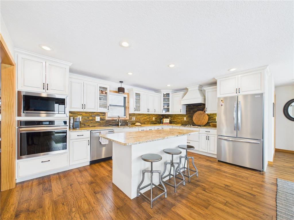 28840 S Shore Drive Starbuck MN 56381 - Minnewaska 7049451 image5