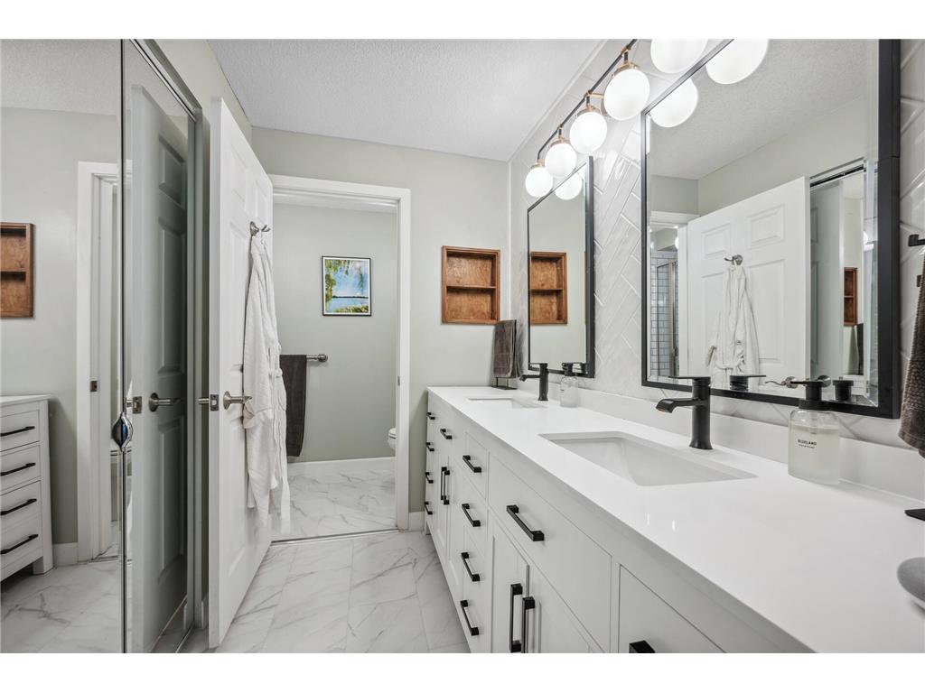 2885 Knox Ave S #405 Minneapolis MN 55408 7071594 image25