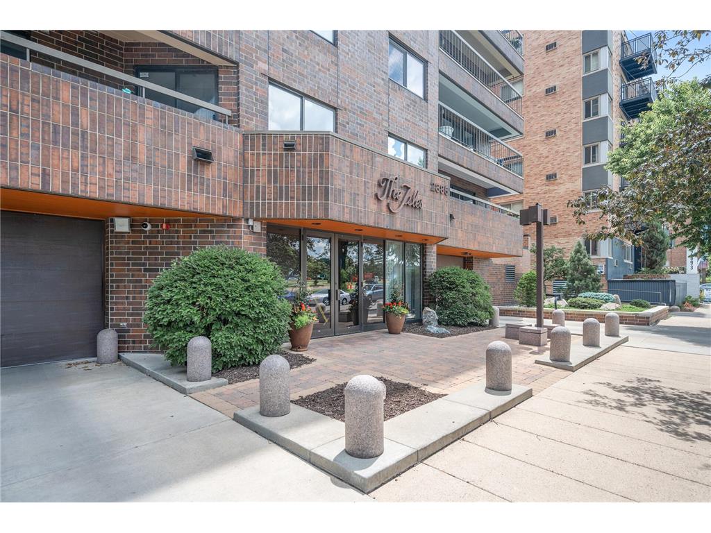 2885 Knox Ave S #405 Minneapolis MN 55408 7071594 image31