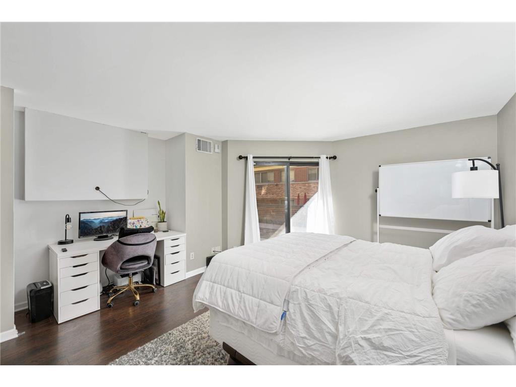 2885 Knox Avenue S #203 Minneapolis MN 55408 6770440 image25