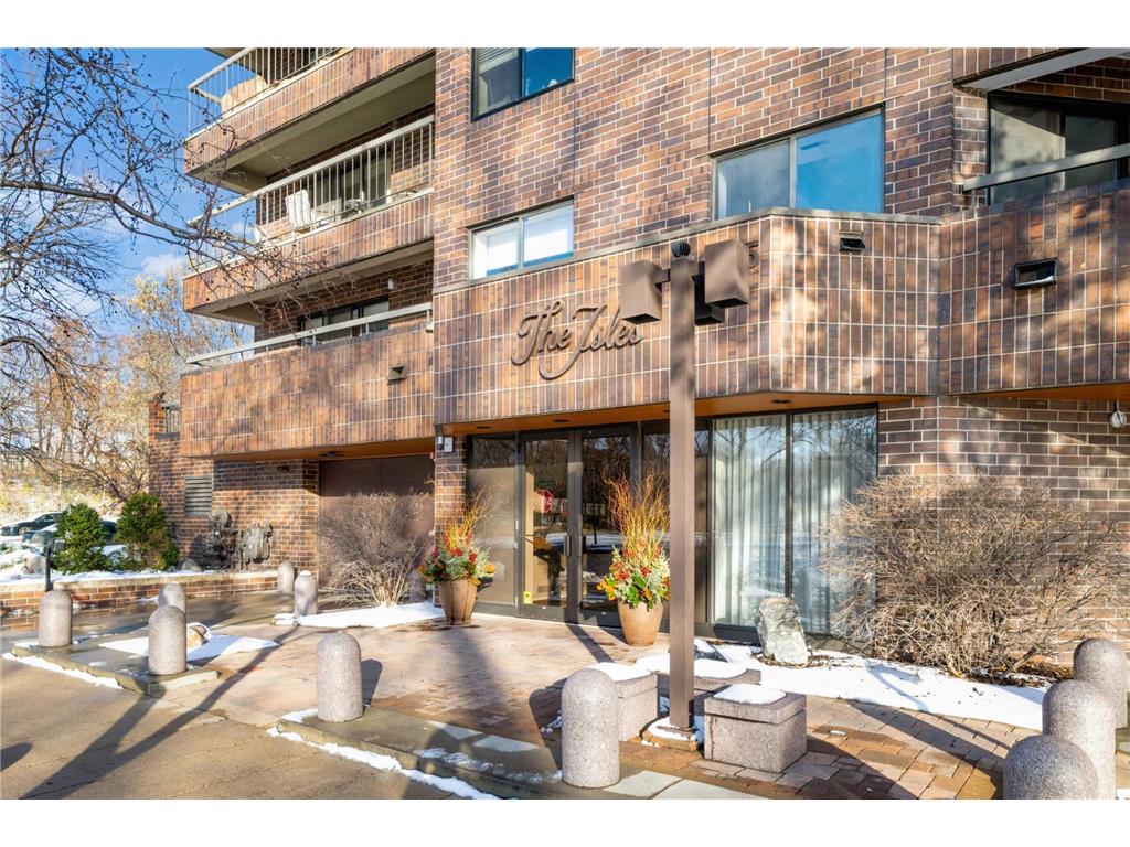 2885 Knox Avenue S #203 Minneapolis MN 55408 6770440 image9