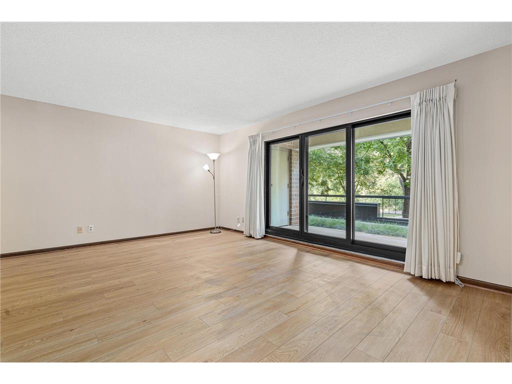 2885 Knox Avenue S #206 Minneapolis MN 55408 6796768 image10