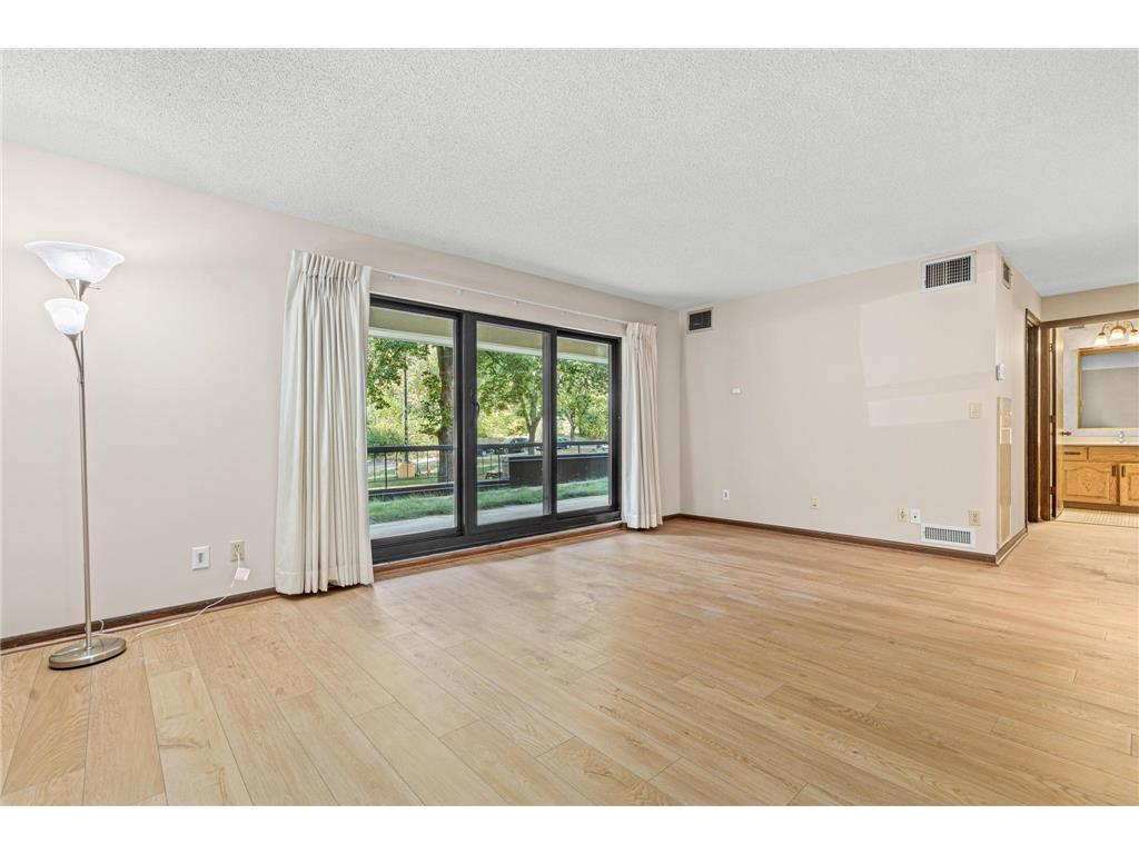 2885 Knox Avenue S #206 Minneapolis MN 55408 6796768 image12