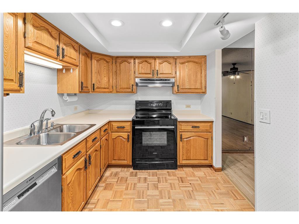 2885 Knox Avenue S #206 Minneapolis MN 55408 6796768 image17