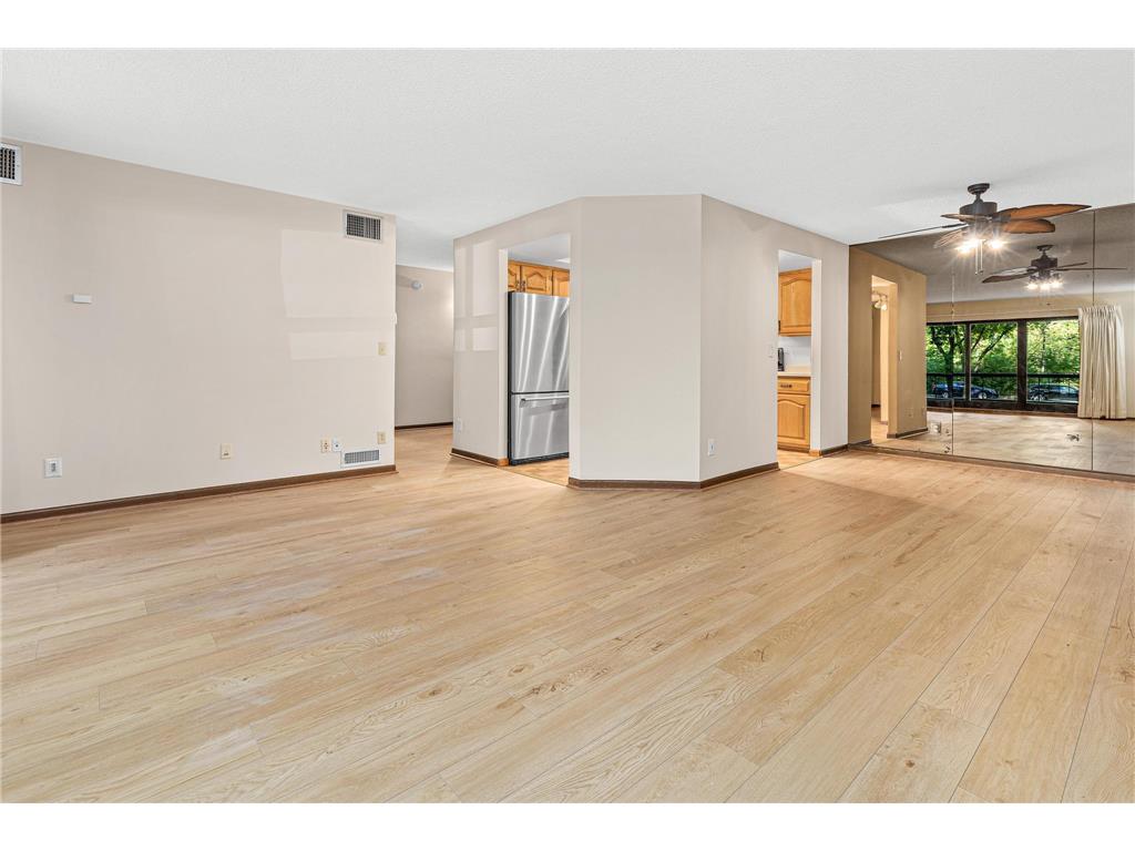 2885 Knox Avenue S #206 Minneapolis MN 55408 6796768 image18