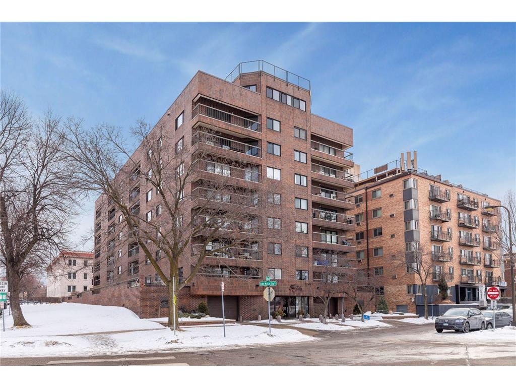 2885 Knox Avenue S #404 Minneapolis MN 55408 7003211 image1
