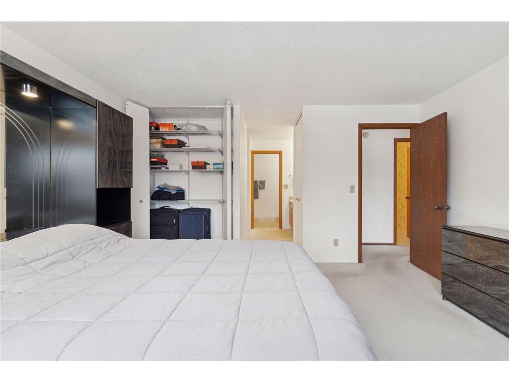 2885 Knox Avenue S #404 Minneapolis MN 55408 7003211 image18