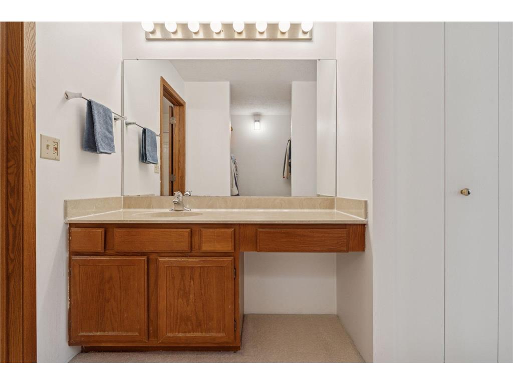 2885 Knox Avenue S #404 Minneapolis MN 55408 7003211 image20