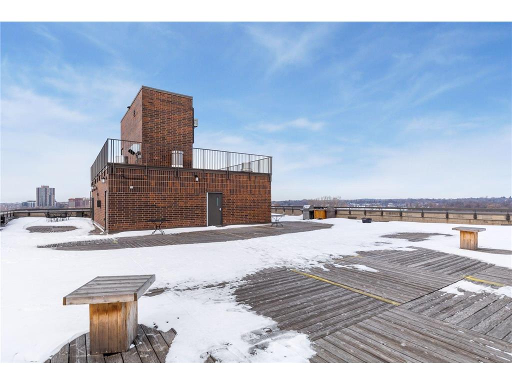 2885 Knox Avenue S #404 Minneapolis MN 55408 7003211 image38