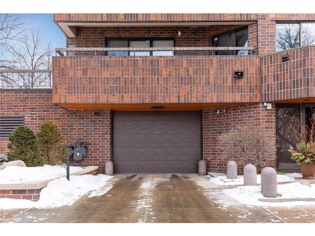 2885 Knox Avenue S #404 Minneapolis MN 55408 7003211 image41