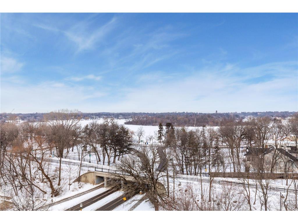 2885 Knox Avenue S #404 Minneapolis MN 55408 7003211 image43