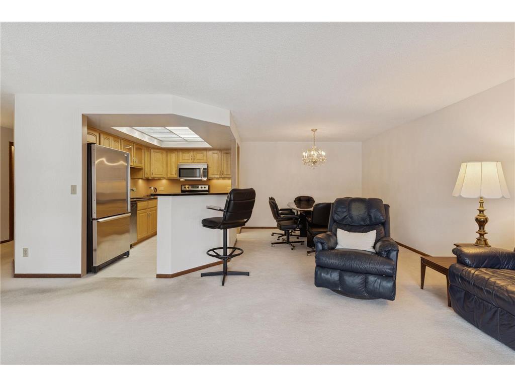 2885 Knox Avenue S #404 Minneapolis MN 55408 7003211 image9