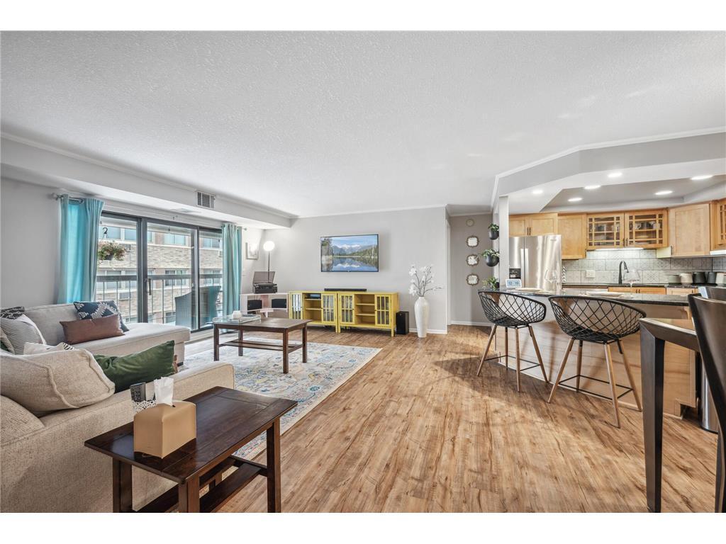 2885 Knox Avenue S #405 Minneapolis MN 55408 7068842 image1