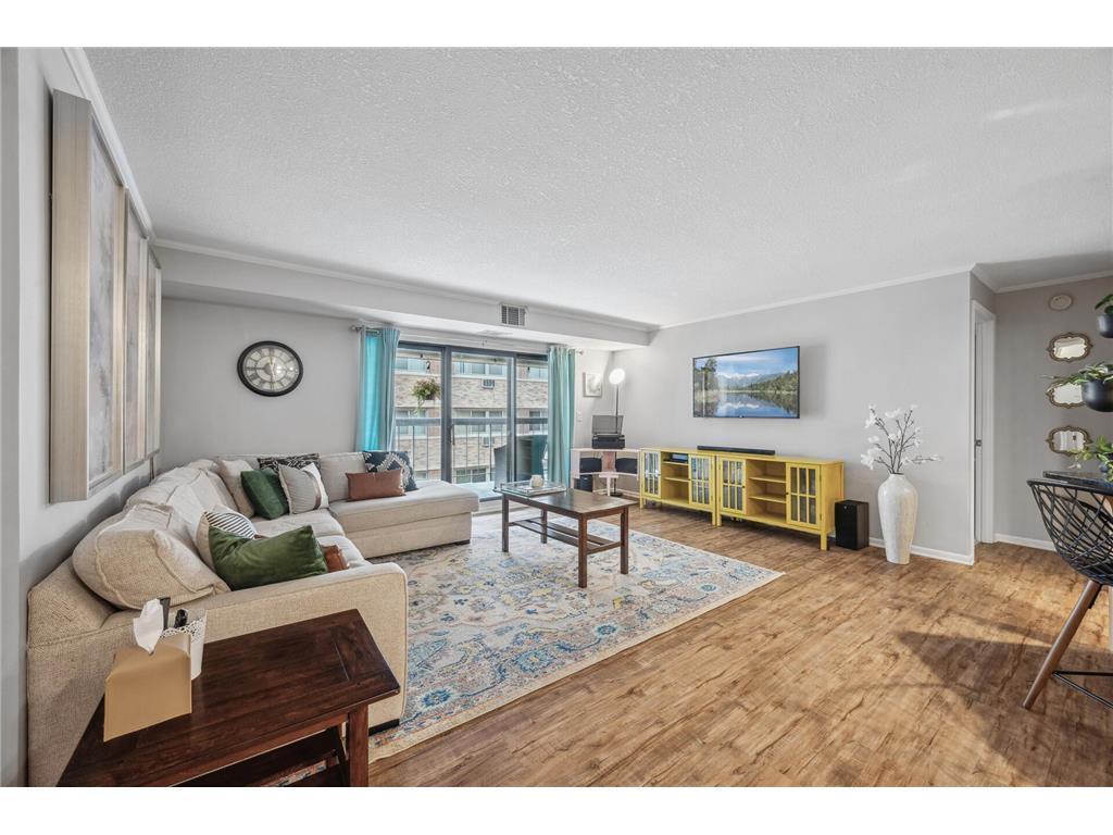 2885 Knox Avenue S #405 Minneapolis MN 55408 7068842 image2