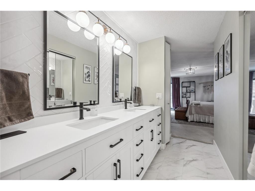 2885 Knox Avenue S #405 Minneapolis MN 55408 7068842 image25