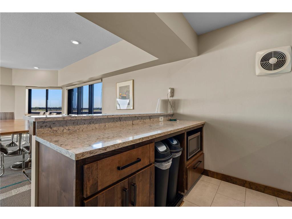 2885 Knox Avenue S #605 Minneapolis MN 55408 - Bde Maka Ska 7020766 image41