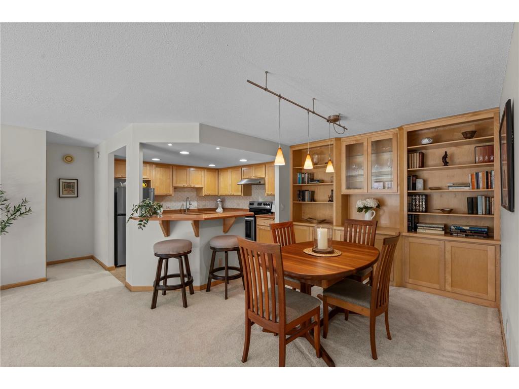 2885 Knox Avenue S #605 Minneapolis MN 55408 - Bde Maka Ska 7091492 image1