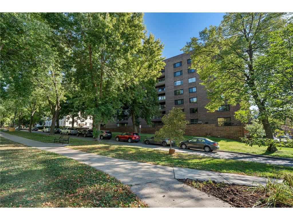 2885 Knox Avenue S #605 Minneapolis MN 55408 - Bde Maka Ska 7091492 image45