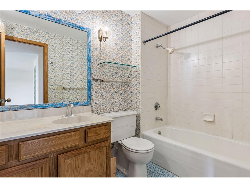 2885 Knox Avenue S #706 Minneapolis MN 55408 - Lake of the Isles 7072732 image10