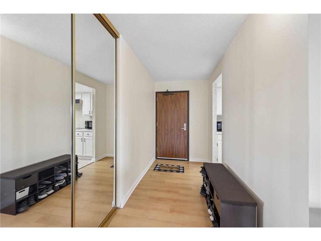 2885 Knox Avenue S #707 Minneapolis MN 55408 - Bde Maka Ska 7093583 image15