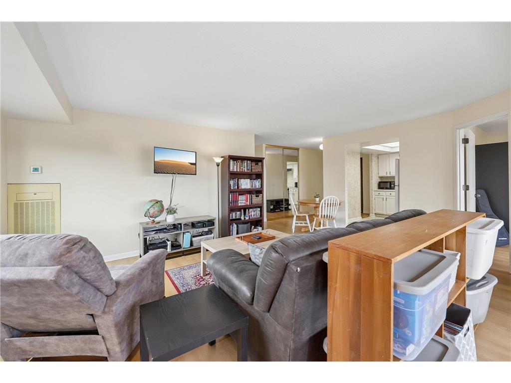 2885 Knox Avenue S #707 Minneapolis MN 55408 - Bde Maka Ska 7093583 image7