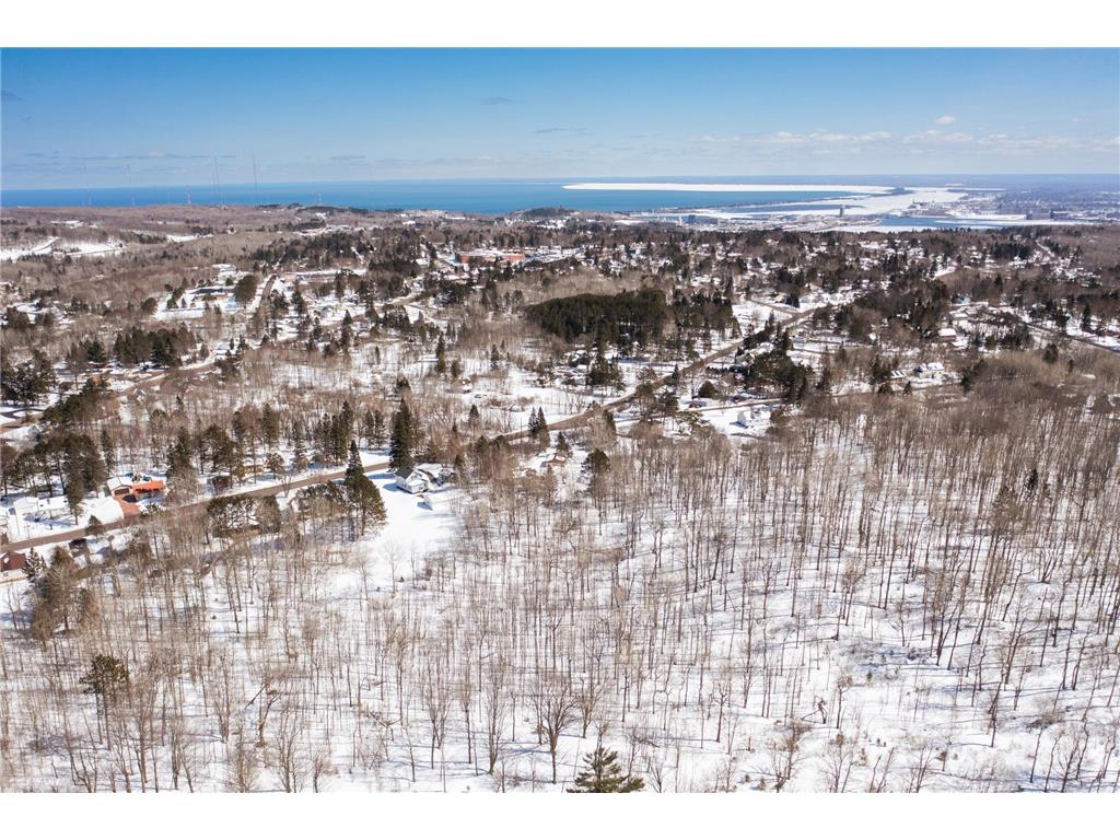 2887 Hutchinson Road Duluth MN 55811 7050581 image28