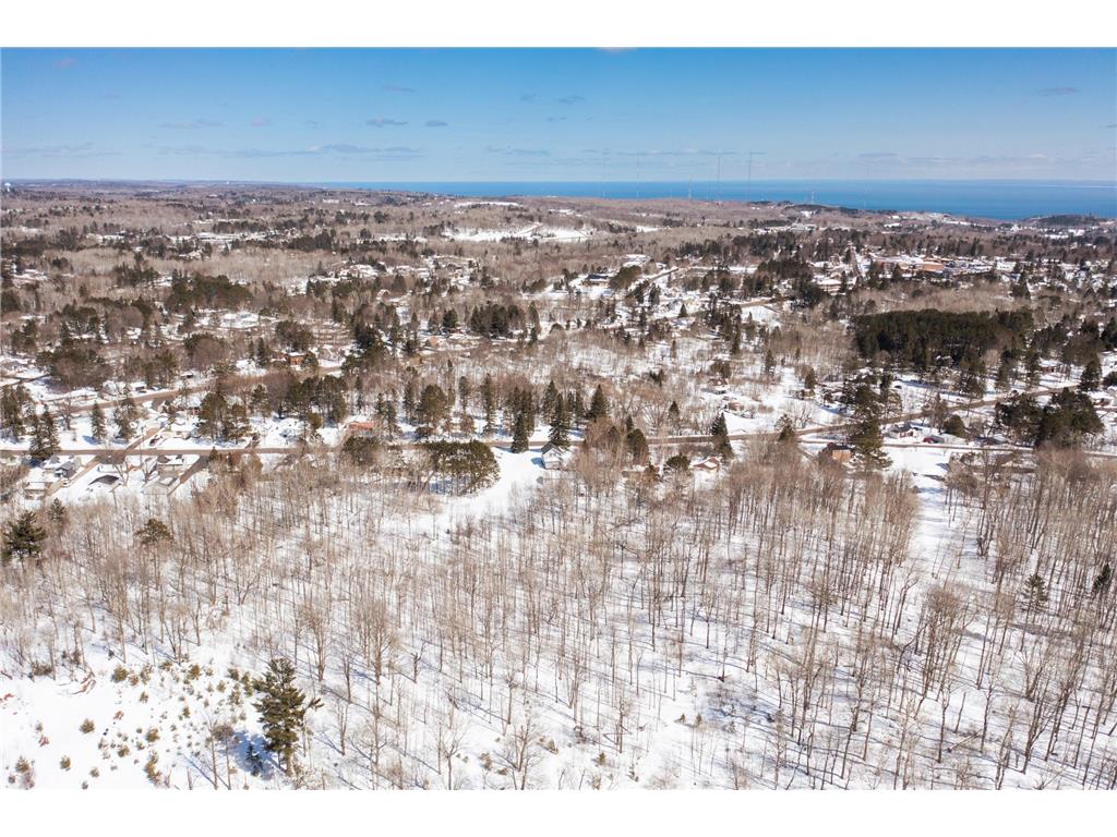 2887 Hutchinson Road Duluth MN 55811 7050581 image29