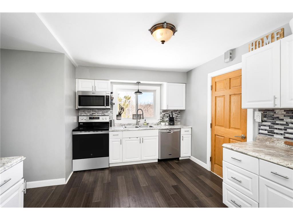 2887 Hutchinson Road Duluth MN 55811 7050581 image6