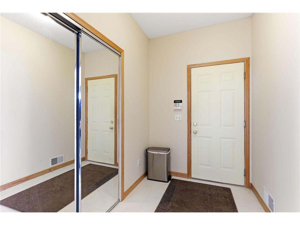 2888 Eagle Valley Drive Woodbury MN 55129 7079345 image21