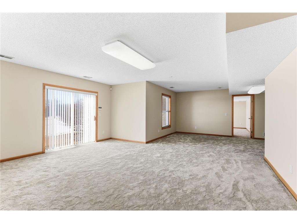 2888 Eagle Valley Drive Woodbury MN 55129 7079345 image39