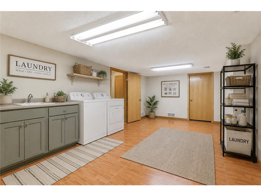 2888 Eagle Valley Drive Woodbury MN 55129 7079345 image43