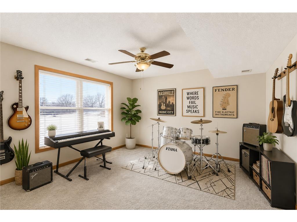 2888 Eagle Valley Drive Woodbury MN 55129 7079345 image48