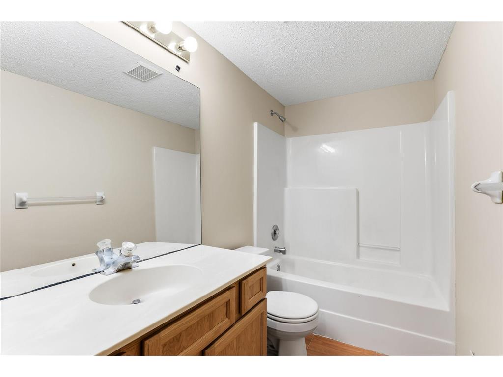 2888 Eagle Valley Drive Woodbury MN 55129 7079345 image51