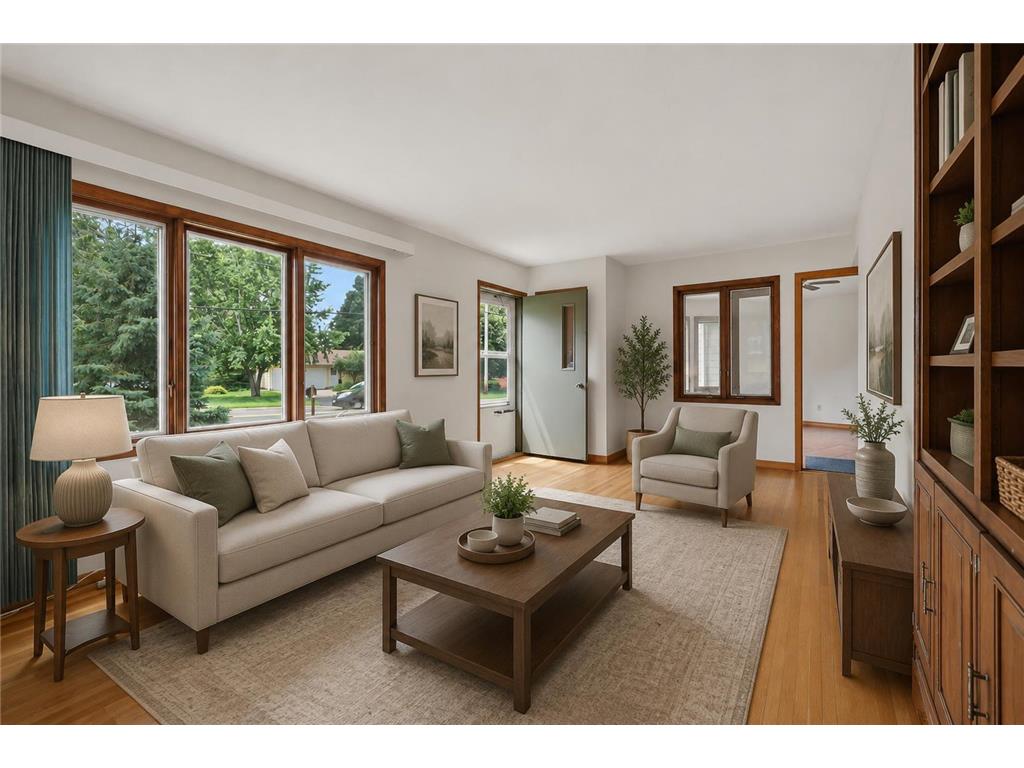 2889 Simpson Street Roseville MN 55113 7101705 image1