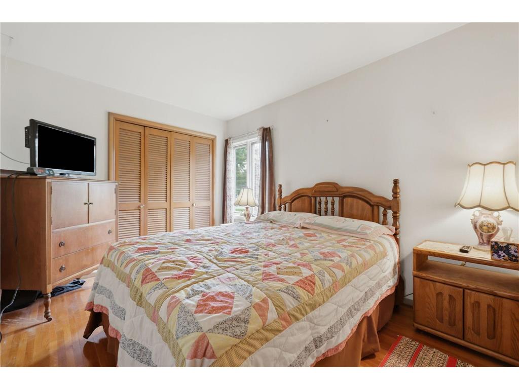 2889 Simpson Street Roseville MN 55113 7101705 image8