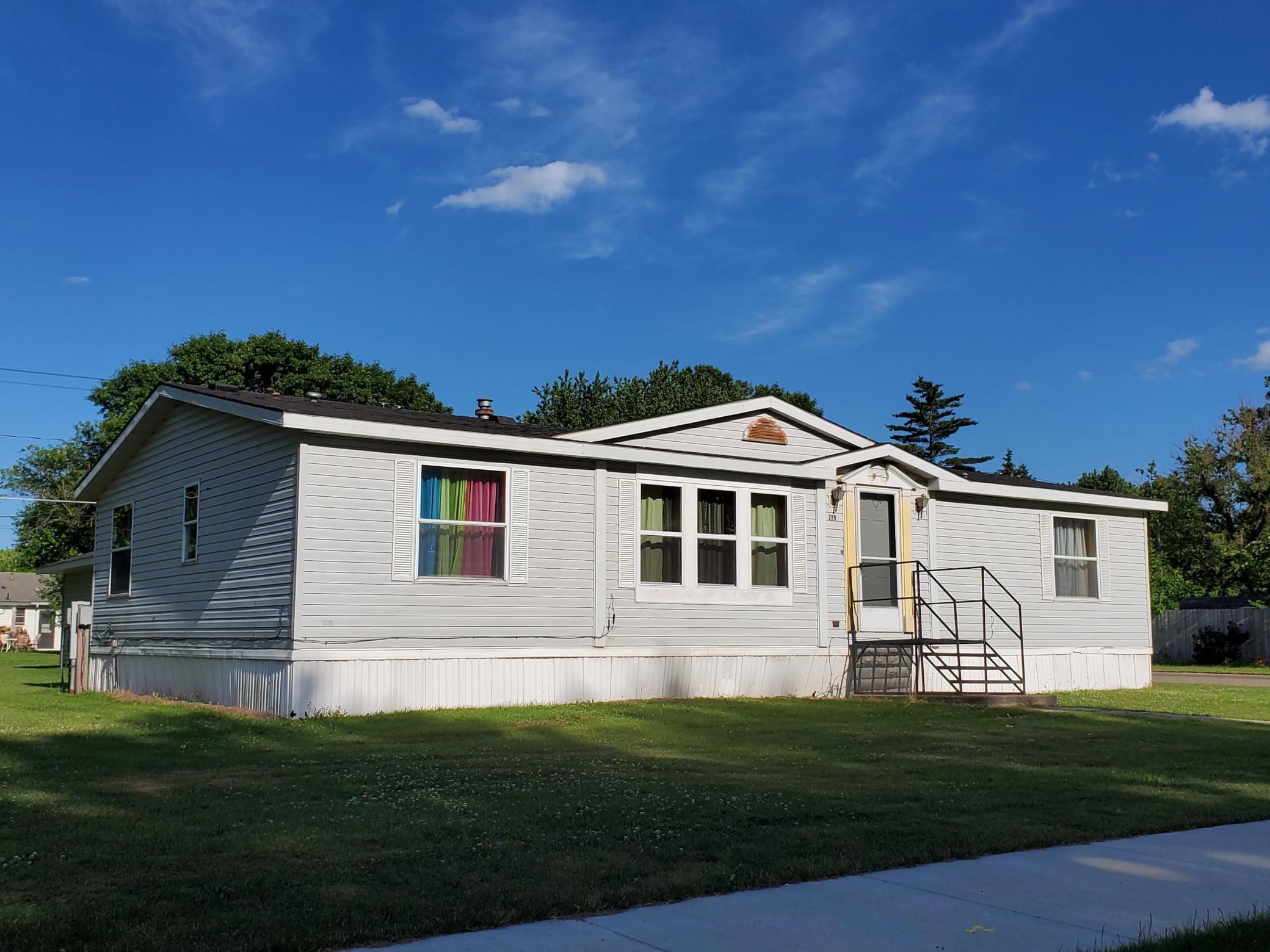 289 5th Street, Dawson, MN 56232 MLS 5609620 Edina Realty