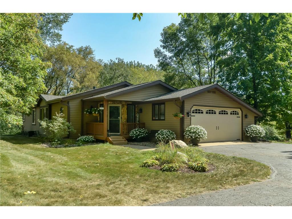 289 Edgewood Drive Hudson WI 54016 6433750 image1