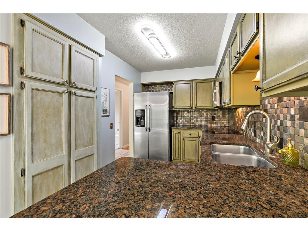 2890 Castleford Court Woodbury MN 55125 7084523 image17