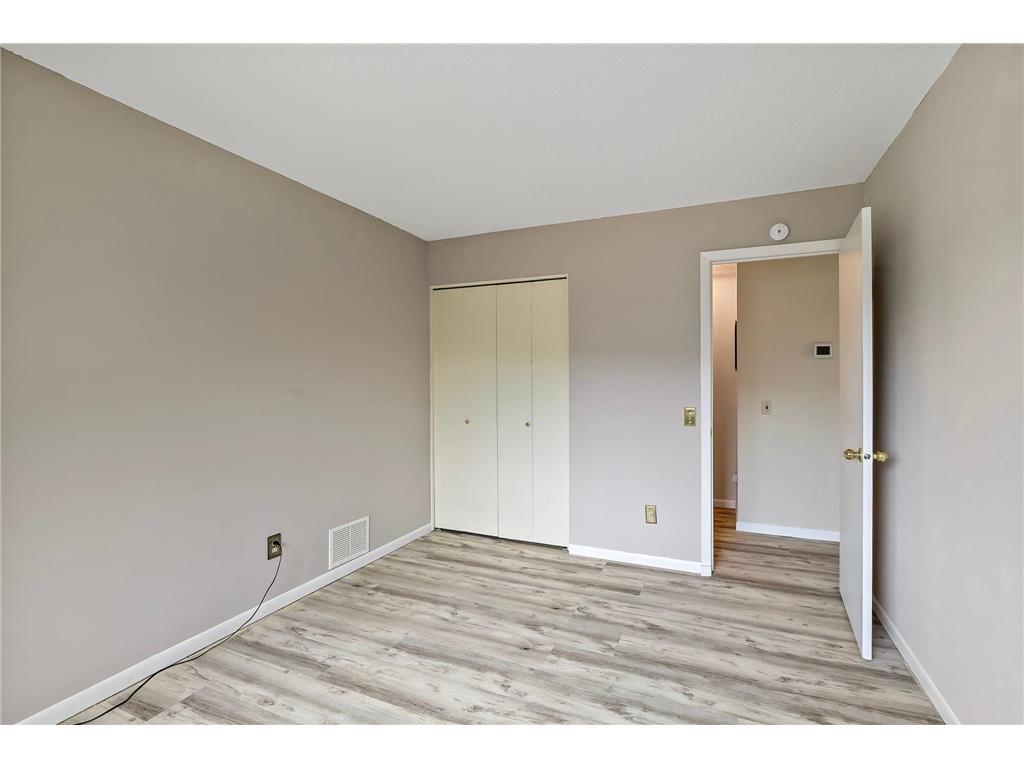 2890 Castleford Court Woodbury MN 55125 7084523 image23